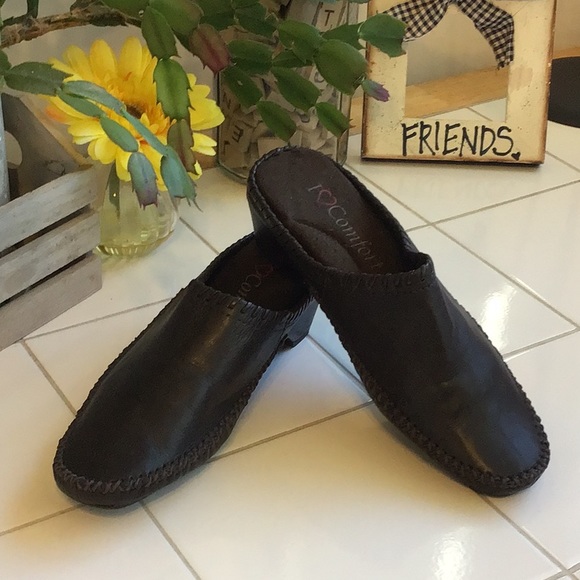 ‘I ❤️ Comfort’ Leather Mules - Picture 2 of 9